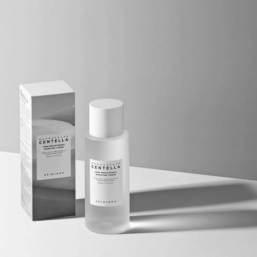SKIN1004 TONE BRIGHTENING TONER 210ML