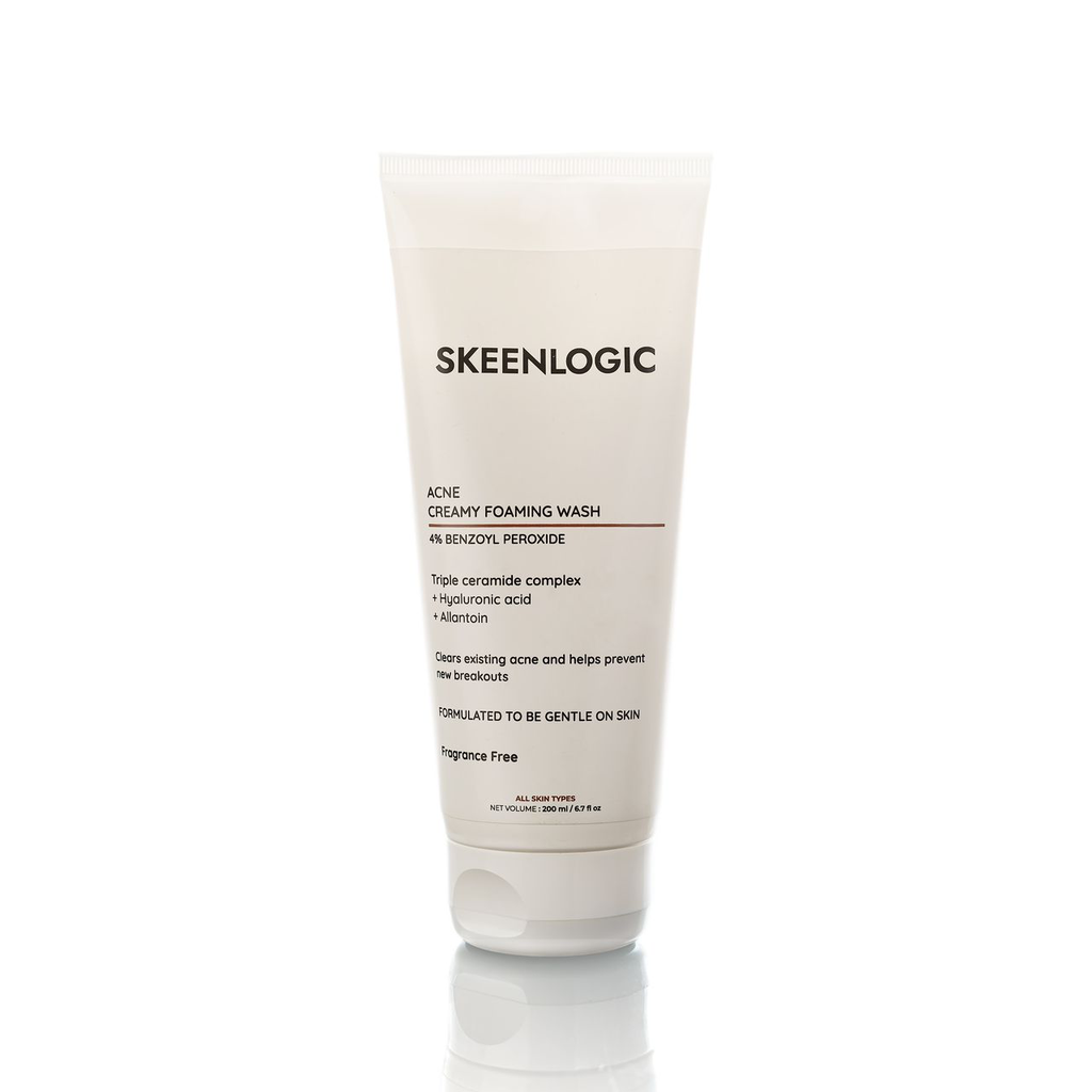 SKEENLOGIC ACNE CREAMY FOAMING WASH 200ML 
